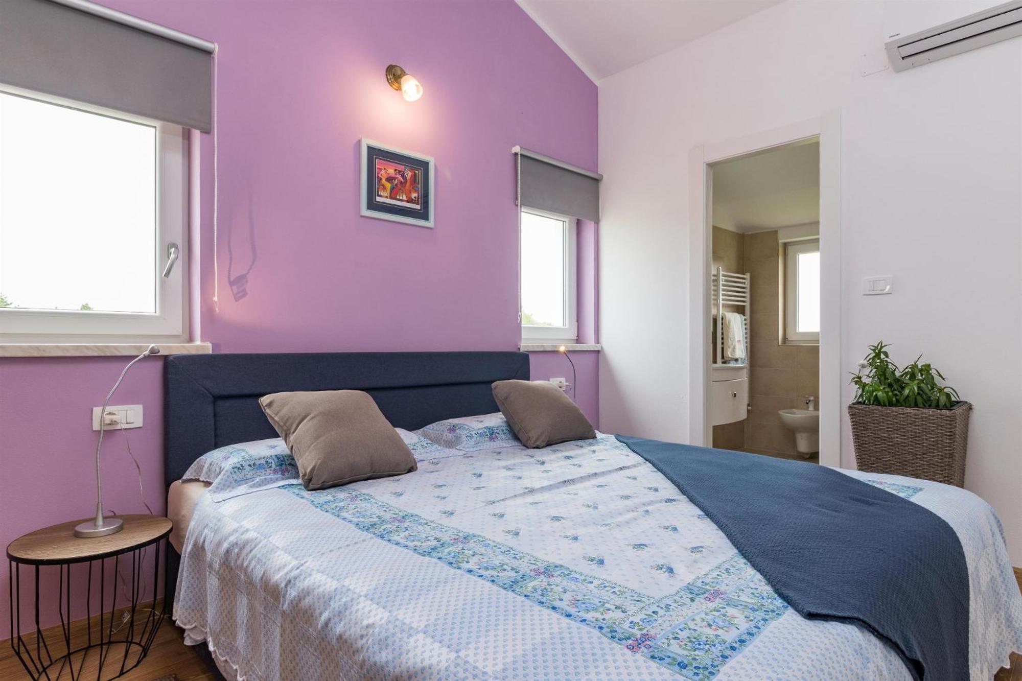 Villa May Tinjan Buitenkant foto